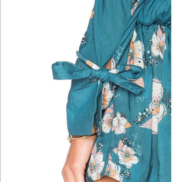Free People Tuscan Dreams Printed Tunic in Turquoise - Picture 13 of 15
